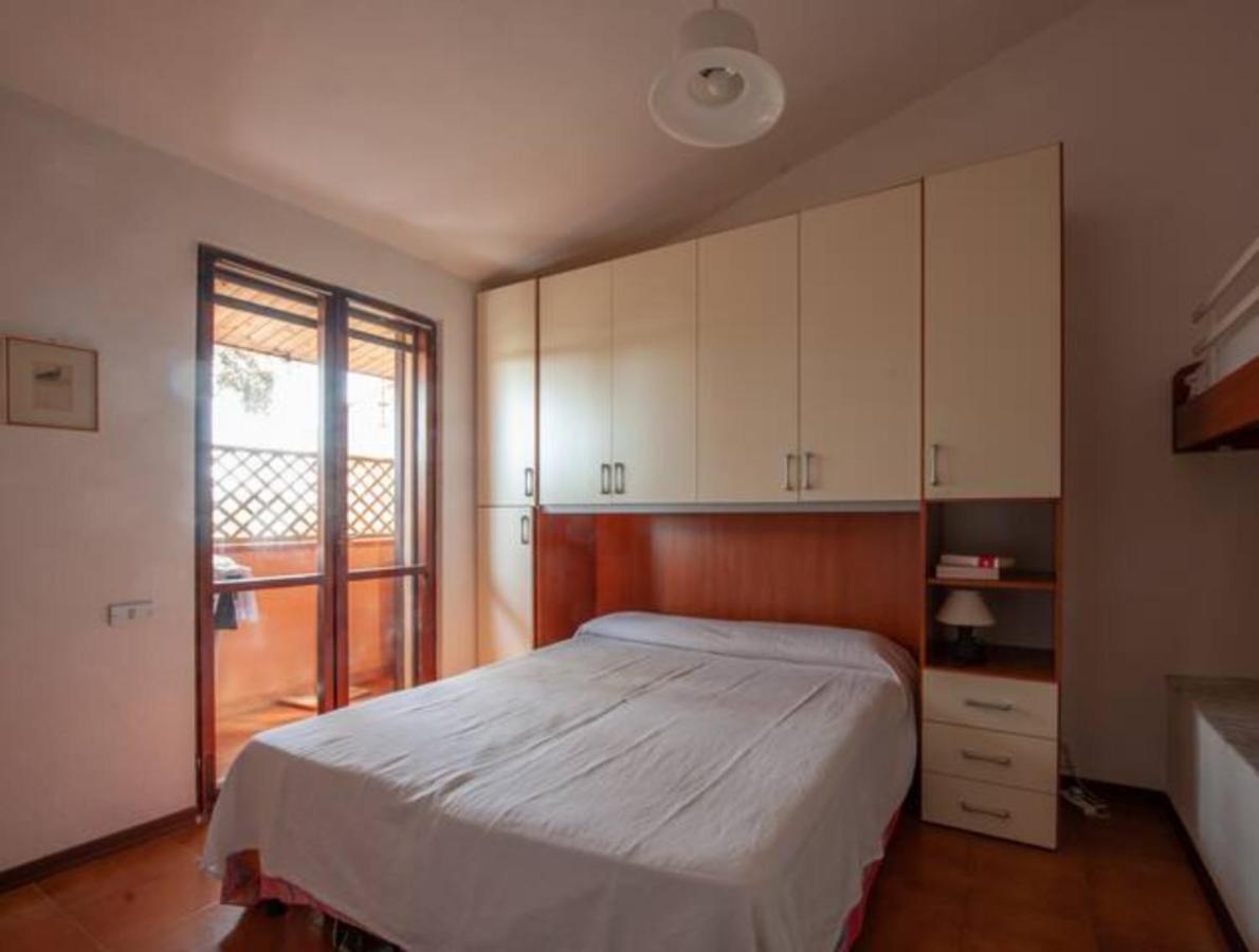 Apartamento Casa A Schiera Con Giardino A Pochi Passi Dal Mare Capitana Exterior foto